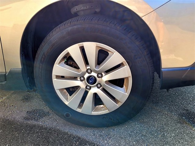 Used 2016 Subaru Outback 2.5i Premium image 8