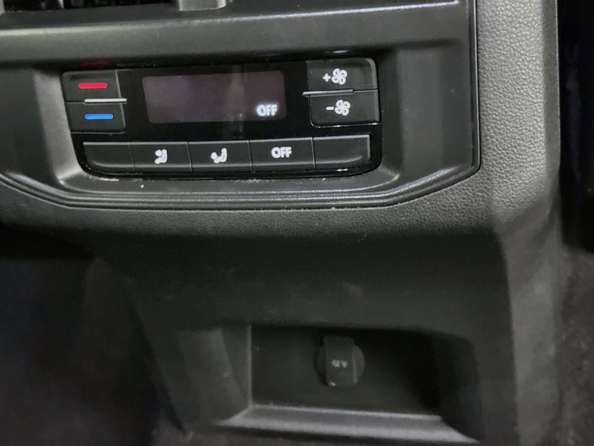 Used 2021 Volkswagen Atlas S FWD image 41