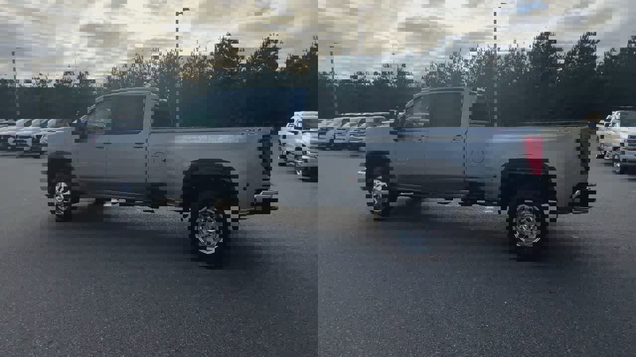 New 2026 Chevrolet Silverado 3500 LT w/ All Star Edition image 6