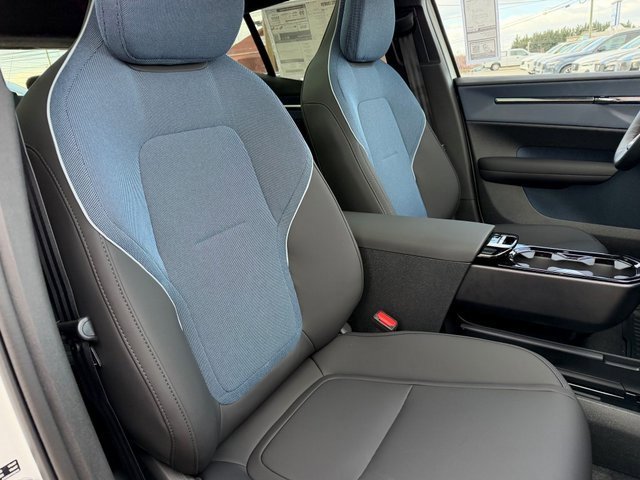 New 2026 Volvo EX30 Cross Country Ultra image 13