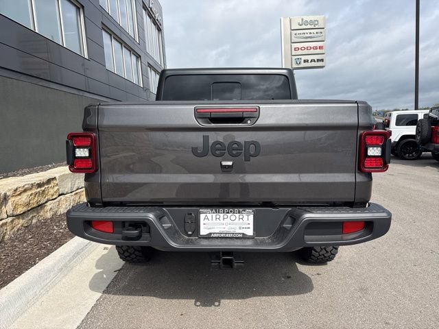 New 2026 Jeep Gladiator Sport AWD/4WD image 4