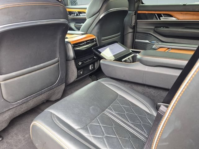 Certified 2024 Jeep Grand Wagoneer L Series III AWD/4WD image 27