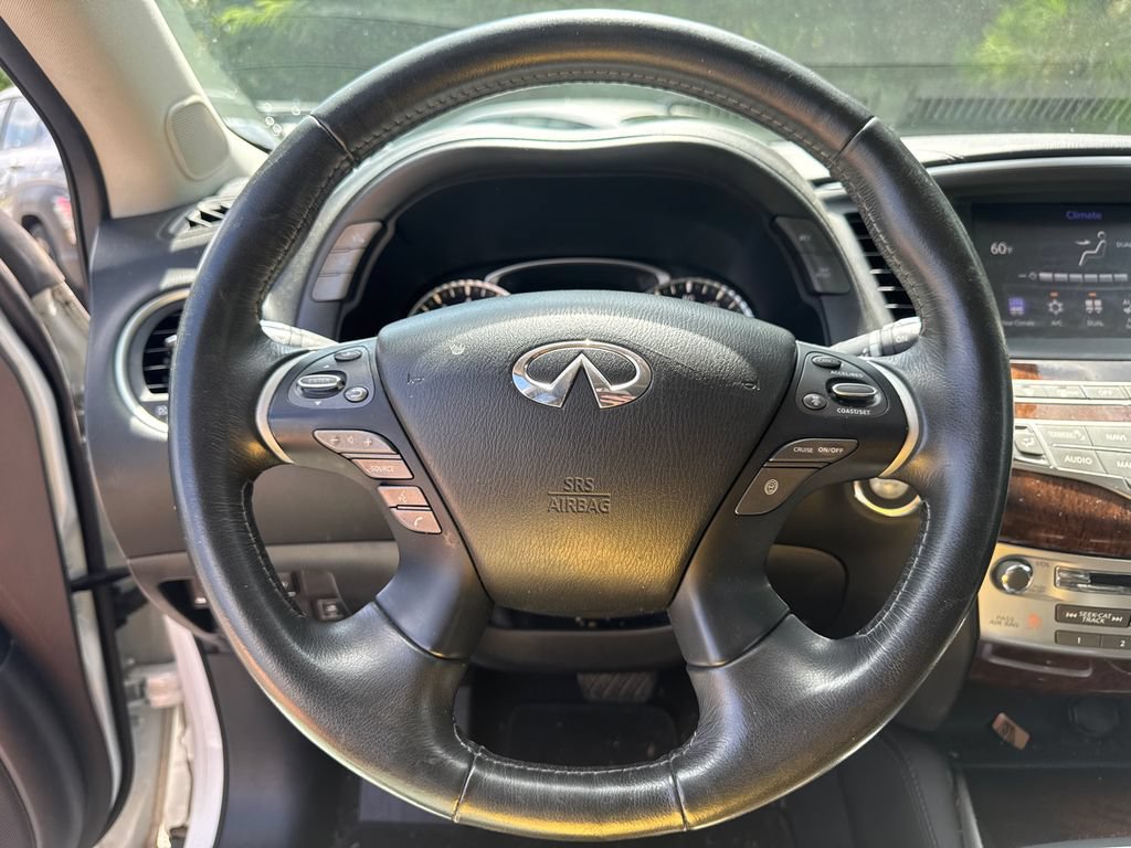 Used 2018 INFINITI QX60 FWD w/ Deluxe Technology Package image 21