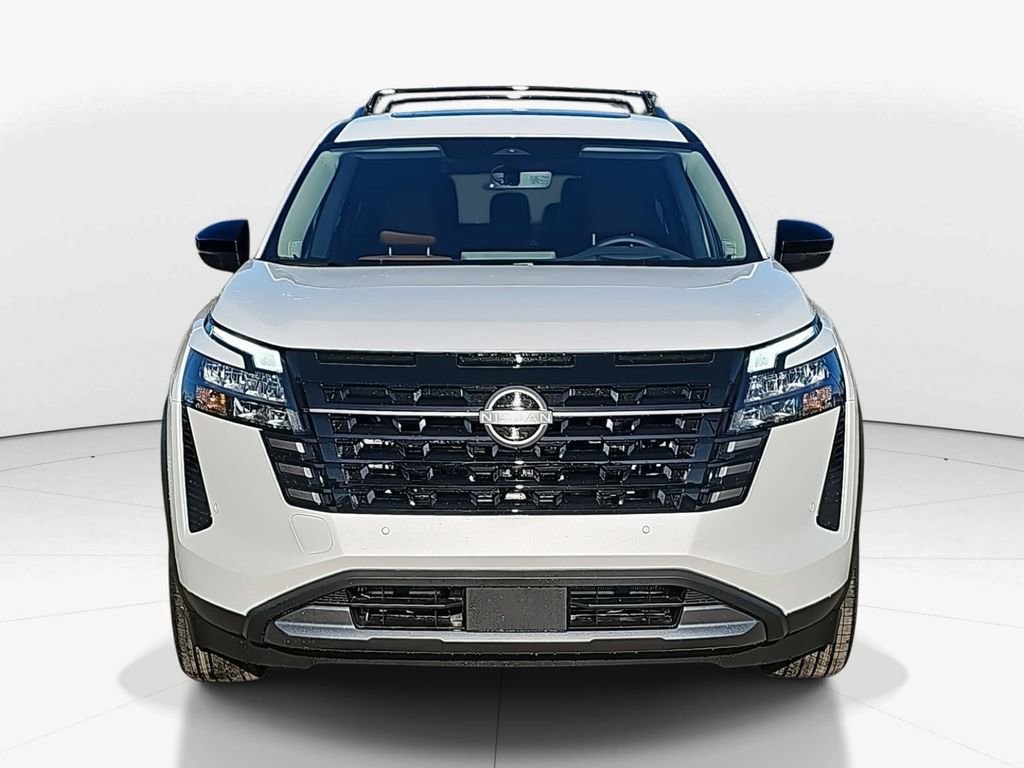 New 2026 Nissan Pathfinder Platinum image 11