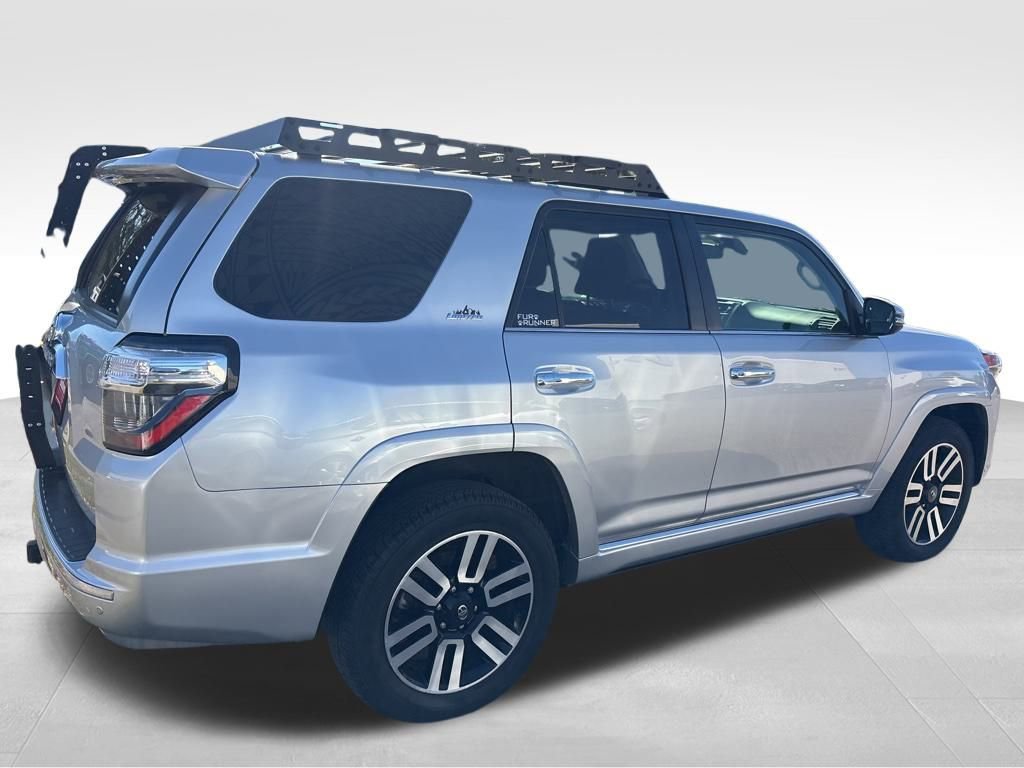 Used 2022 Toyota 4Runner Limited image 10