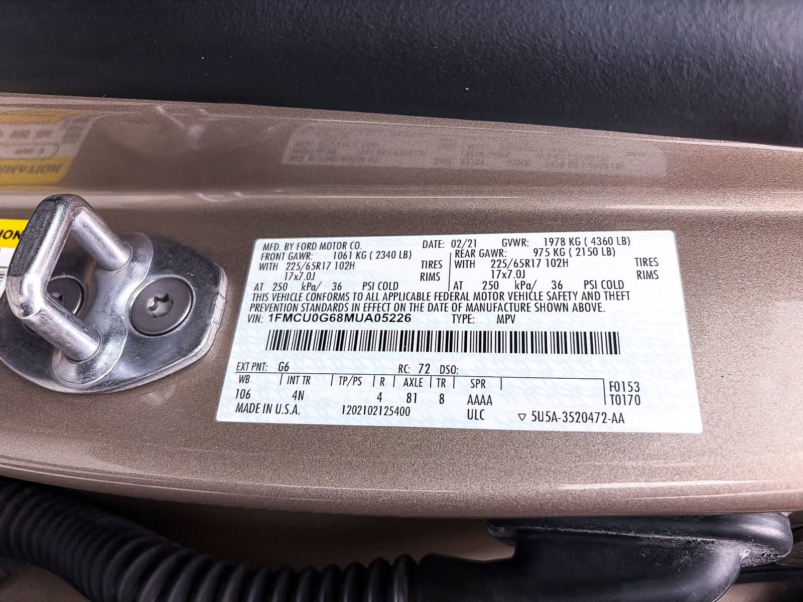 Used 2021 Ford Escape SE image 39