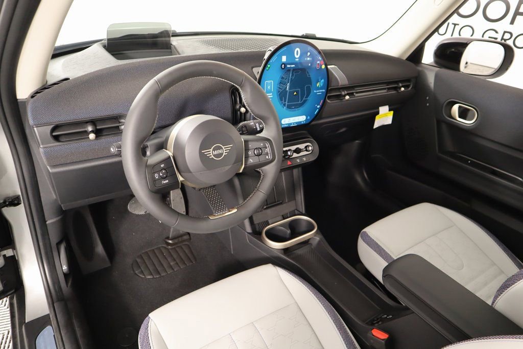 New 2025 MINI Cooper 2-Door Hardtop image 2