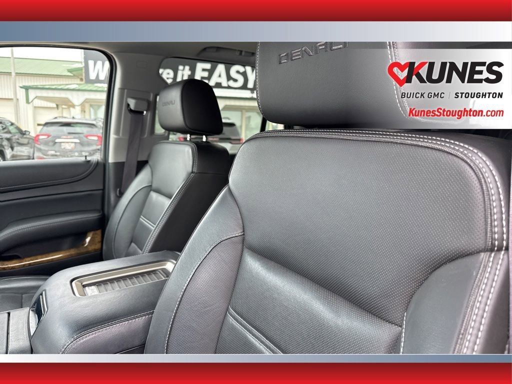 Used 2017 GMC Yukon Denali w/ Open Road Package image 24