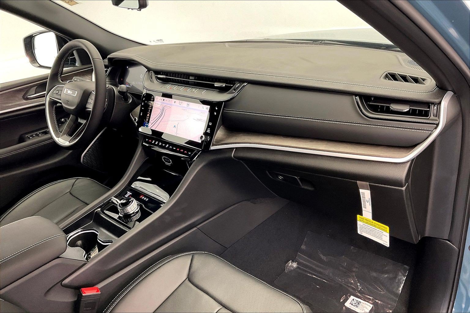 New 2027 Jeep Grand Cherokee Limited AWD/4WD image 6