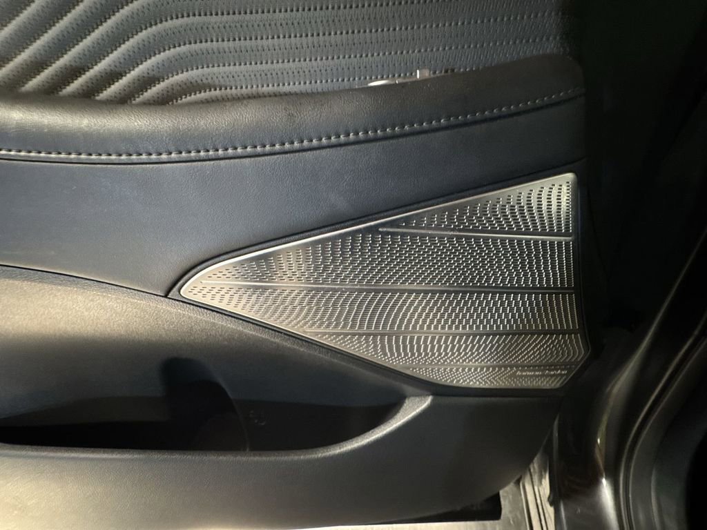 Used 2024 Hyundai Palisade Calligraphy image 21