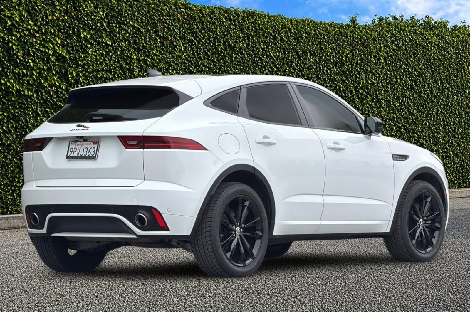 Used 2024 Jaguar E-PACE R-Dynamic SE AWD/4WD image 4