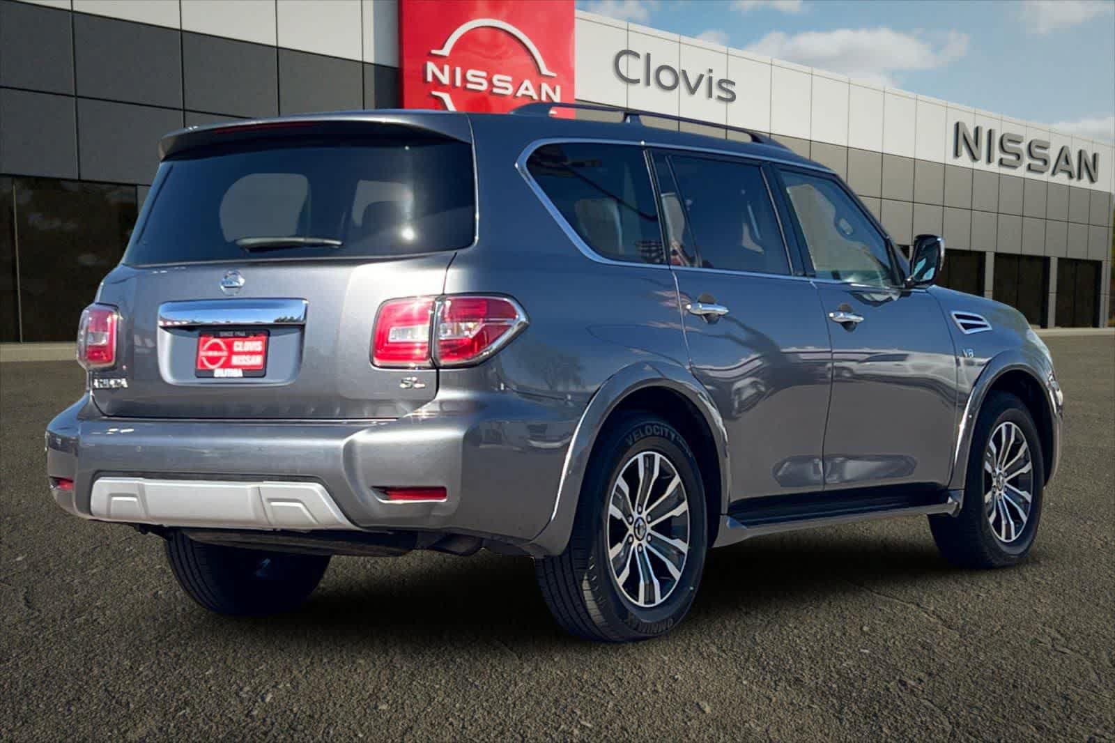 Used 2018 Nissan Armada SL w/ Moonroof Package AWD/4WD image 3