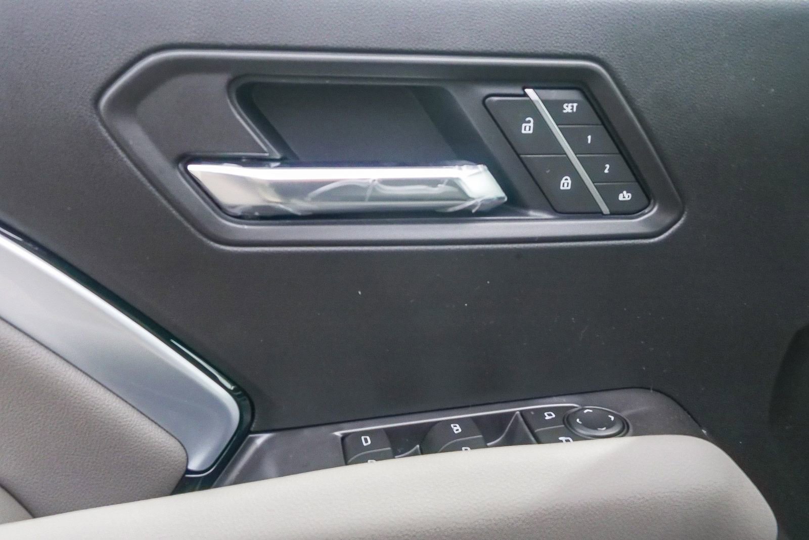 New 2026 Chevrolet Colorado ZR2 w/ Technology Package image 19