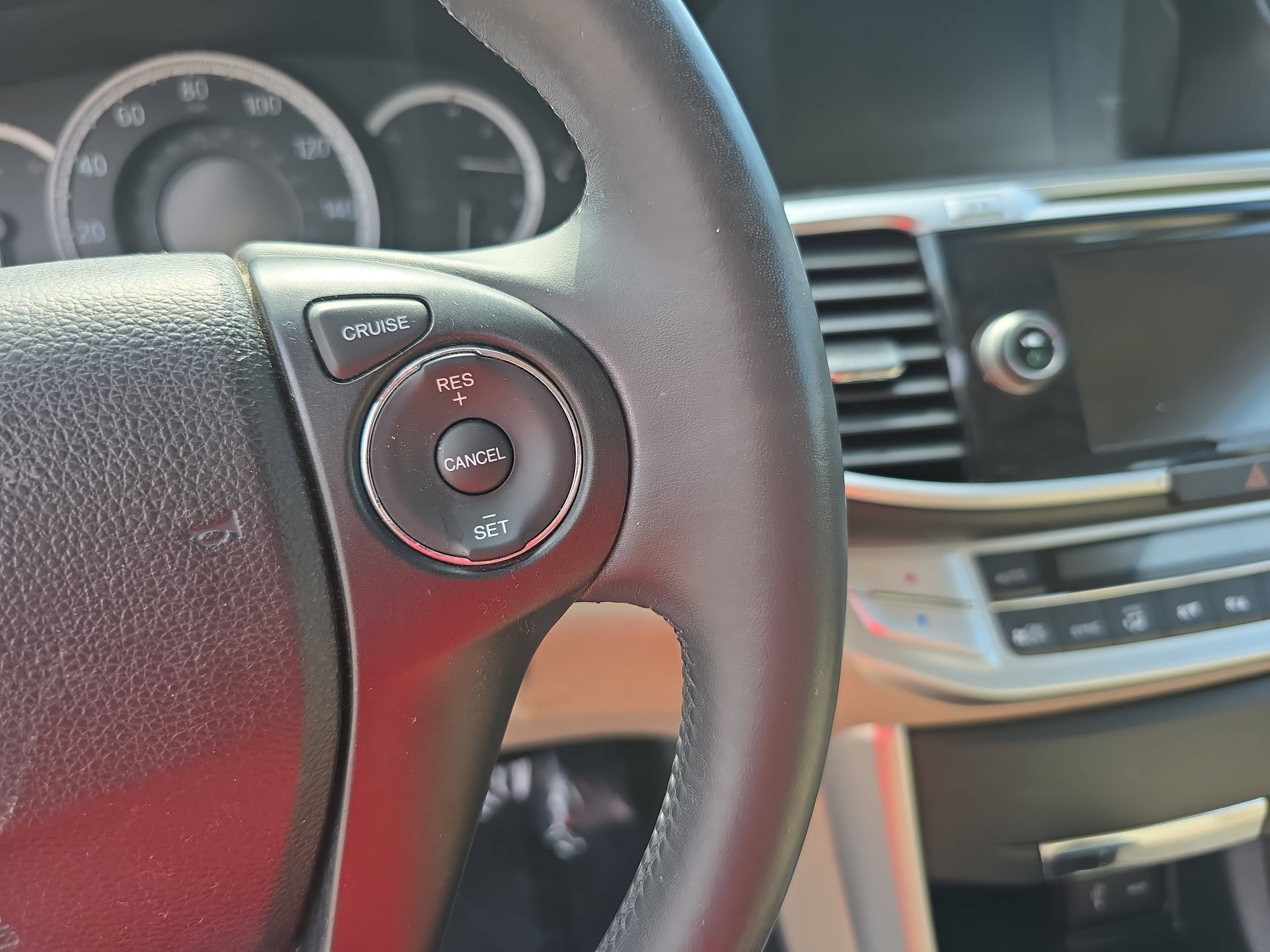 Used 2013 Honda Accord EX-L image 18