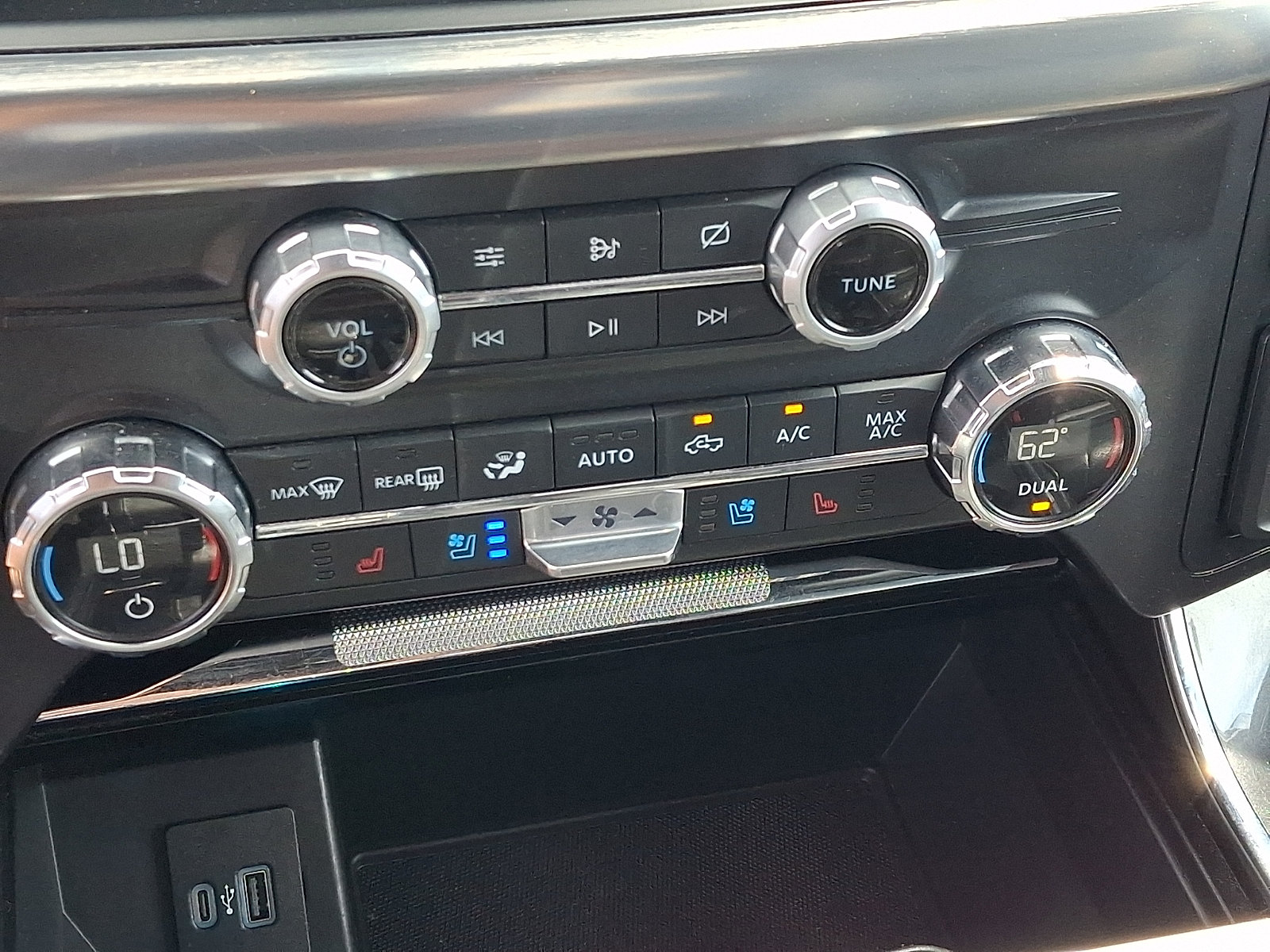 Used 2021 Ford F150 Lariat AWD/4WD image 18