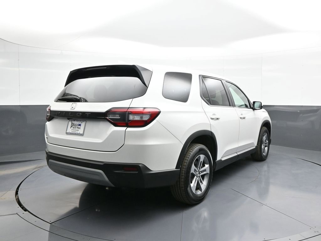 Used 2023 Honda Pilot EX-L image 6