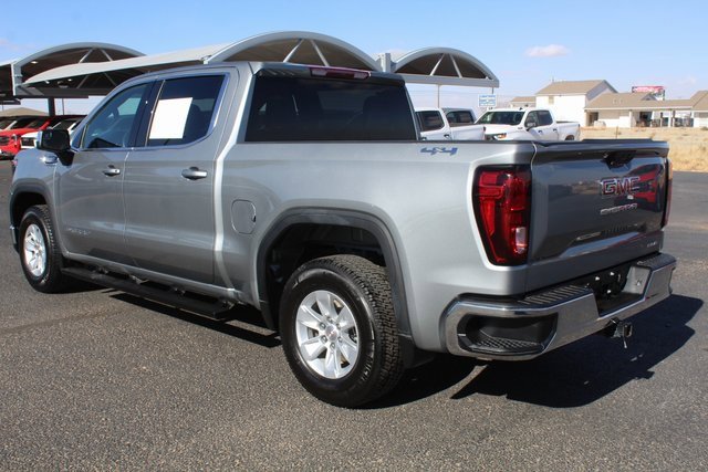 Used 2024 GMC Sierra 1500 SLE image 9