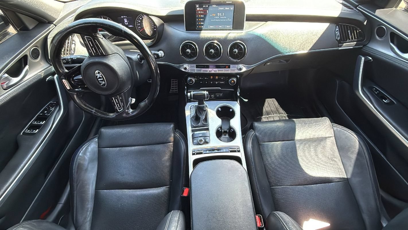 Used 2018 Kia Stinger GT AWD/4WD image 19