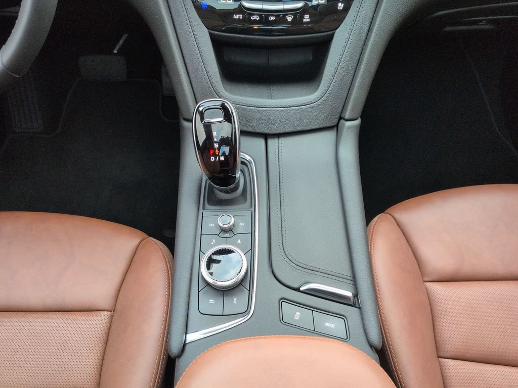 Used 2026 Cadillac XT5 Premium Luxury w/ Driver Assist Package AWD/4WD image 13