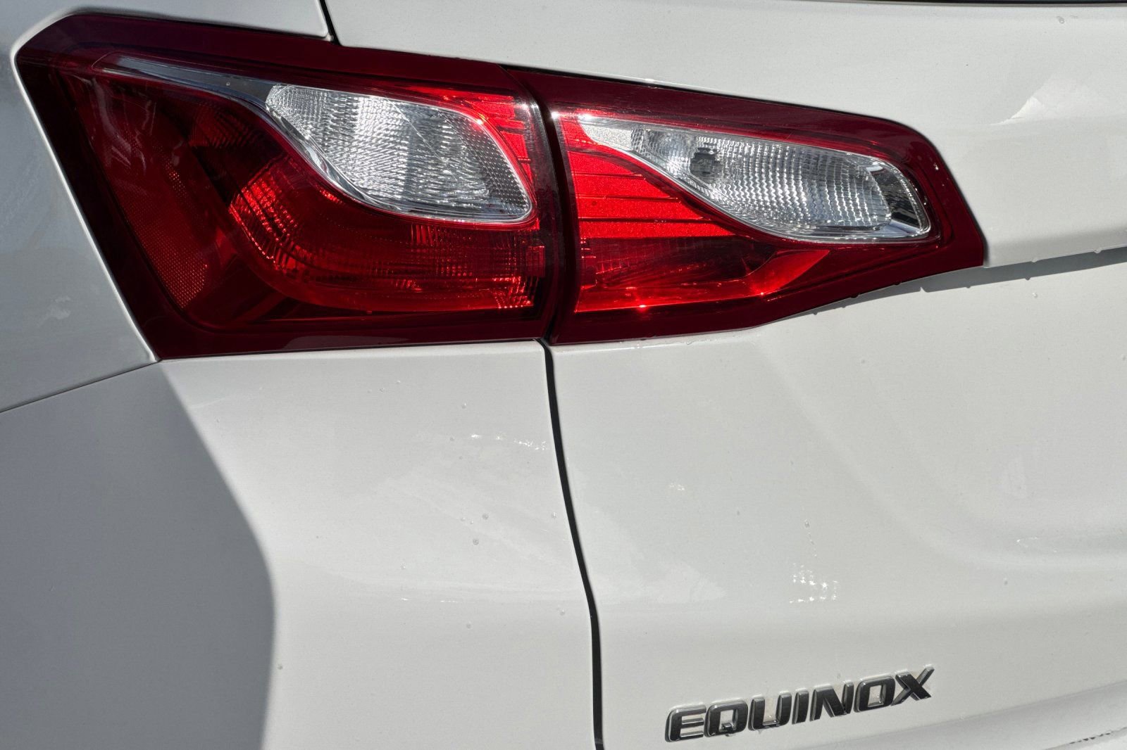 Used 2021 Chevrolet Equinox LS w/ LS Convenience Package FWD image 27