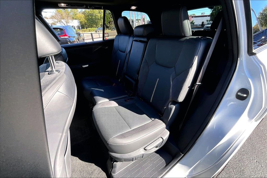 Used 2024 Lexus TX 350 AWD image 21