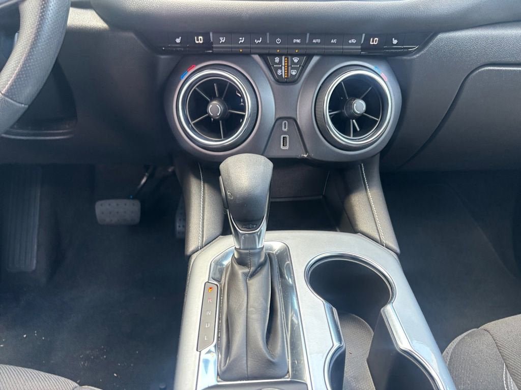 Used 2025 Chevrolet Blazer LT AWD/4WD image 13