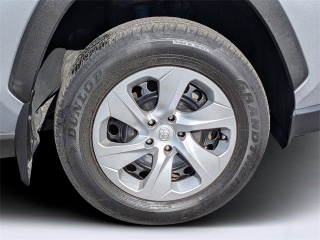 Used 2024 Toyota RAV4 LE image 10