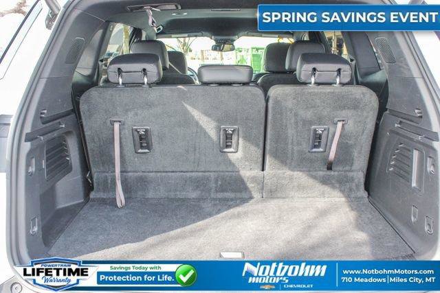 Used 2025 Buick Enclave Preferred AWD/4WD image 10