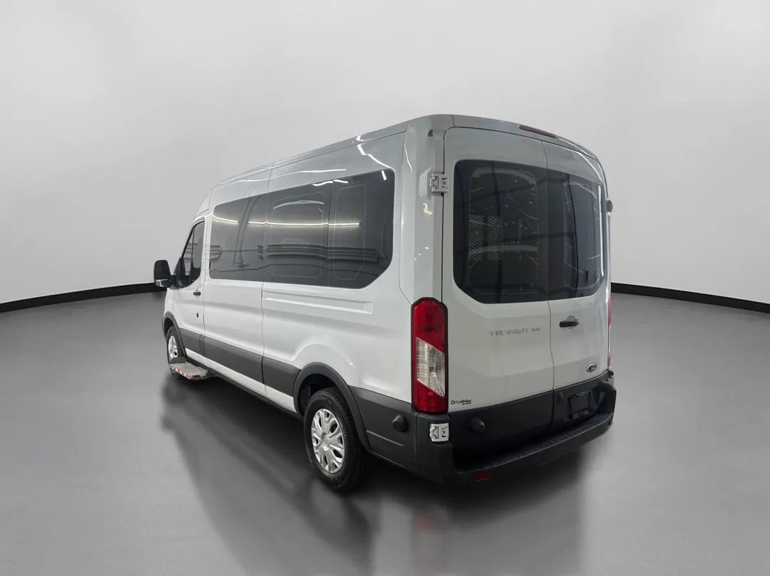 Used 2017 Ford Transit 150 148 Medium Roof RWD image 7