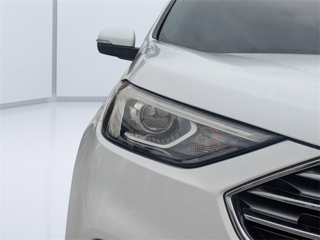 Used 2020 Ford Edge SEL image 9