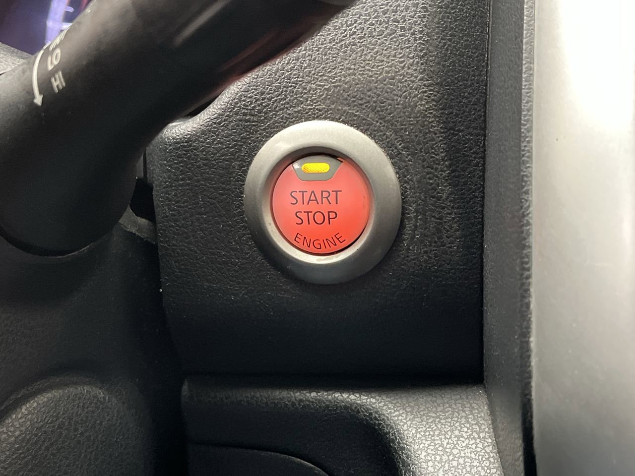 Used 2014 Nissan Versa Note SV w/ SL Package FWD image 16