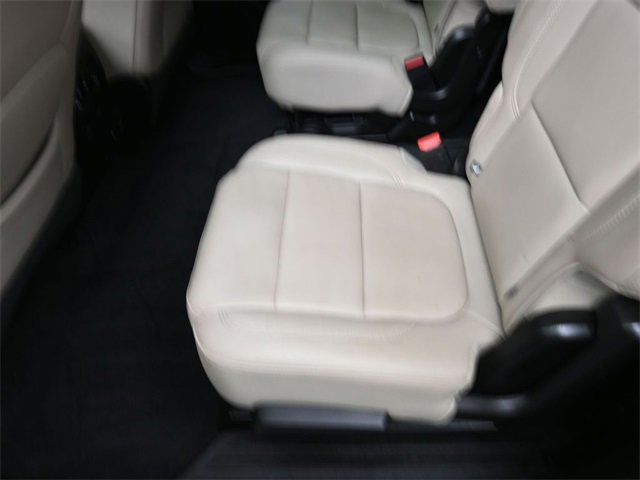 Used 2023 Chevrolet Traverse LT w/ LT Premium Package image 23