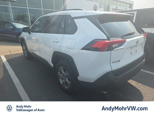 Used 2025 Toyota RAV4 XLE AWD/4WD image 4