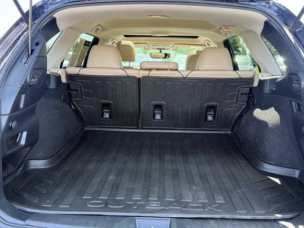 Used 2018 Subaru Outback 2.5i Limited AWD/4WD image 7