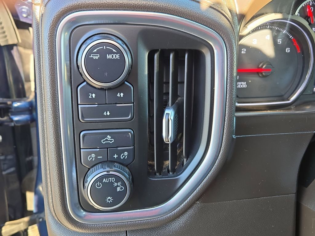 Used 2020 Chevrolet Silverado 2500 LT w/ Gooseneck/5TH Wheel Package image 20