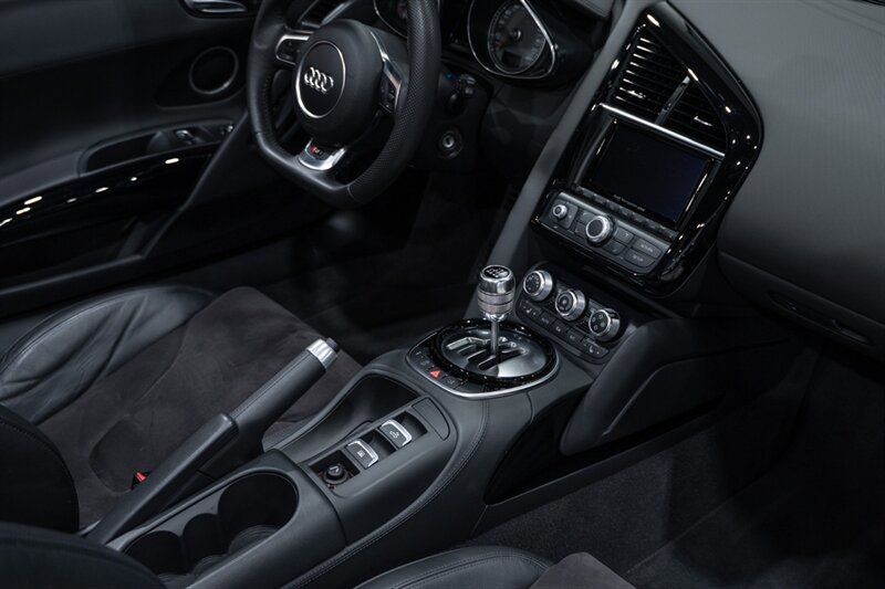 Used 2014 Audi R8 V8 AWD/4WD image 56