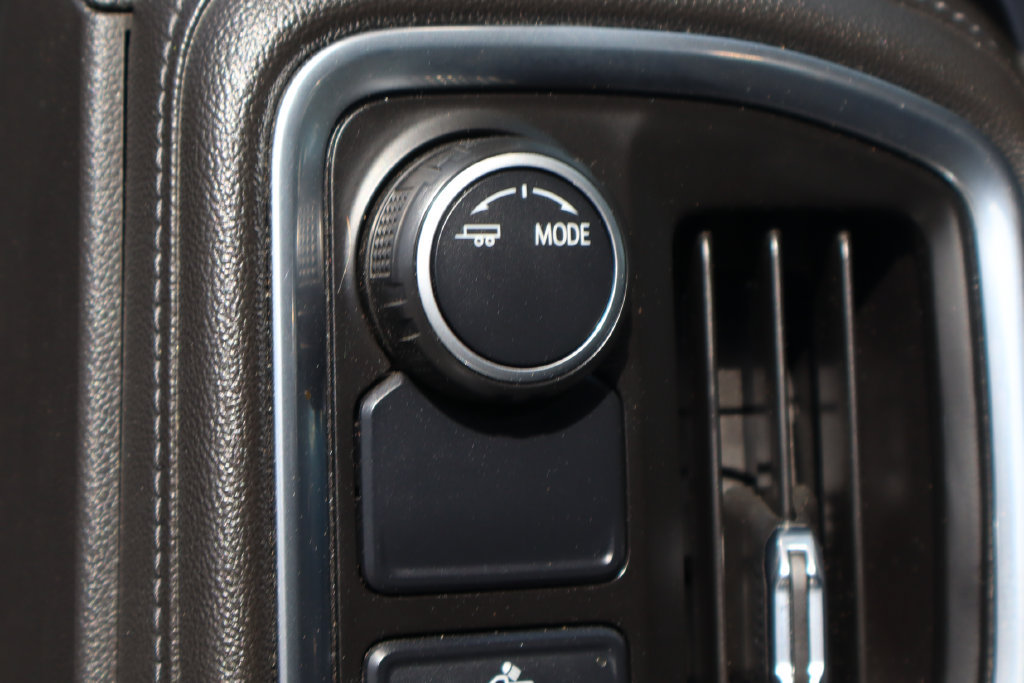 Used 2022 Chevrolet Silverado 1500 LT RWD image 23