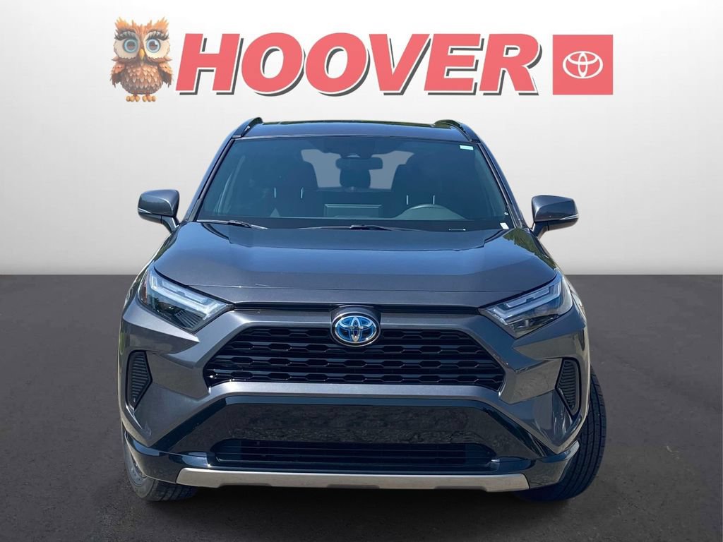 Used 2024 Toyota RAV4 SE w/ Convenience Package AWD/4WD image 6