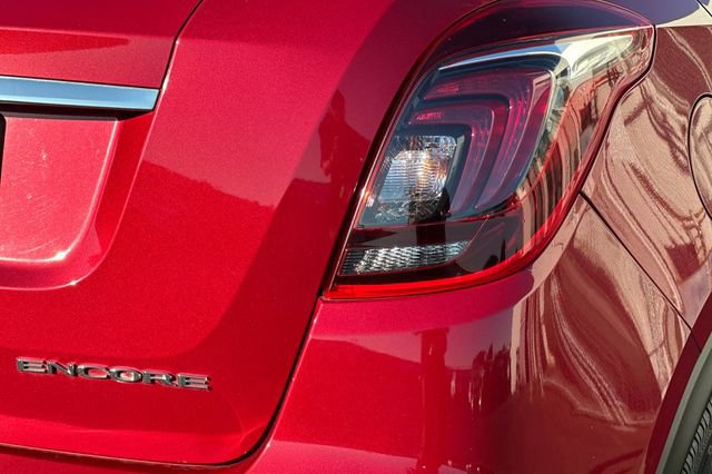 Used 2020 Buick Encore Preferred w/ Safety Package image 31