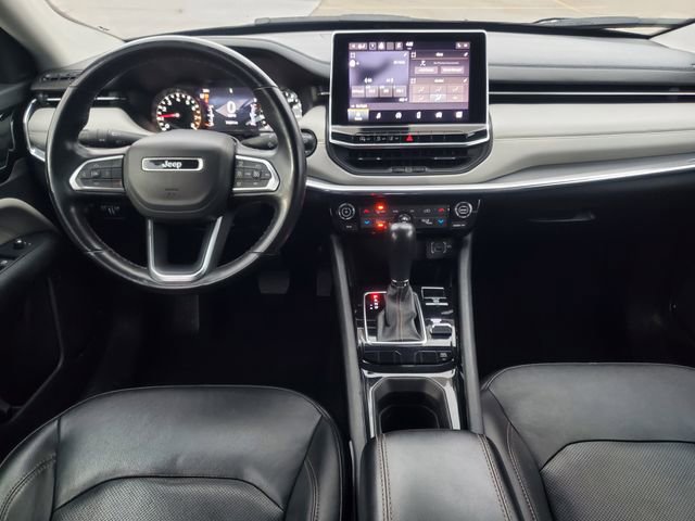 Used 2022 Jeep Compass Limited image 27