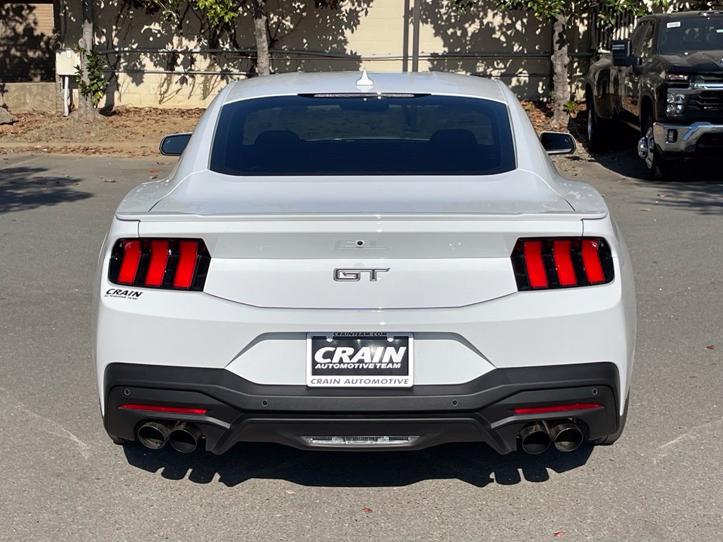 Used 2025 Ford Mustang GT Premium RWD image 6