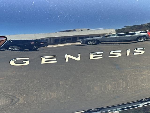 Used 2023 Genesis GV70 2.5T w/ Sport Prestige Package AWD/4WD image 9
