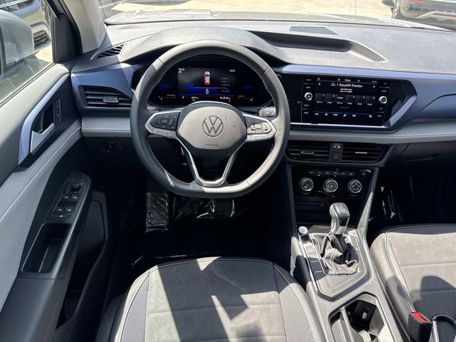 Certified 2023 Volkswagen Taos SE FWD image 8