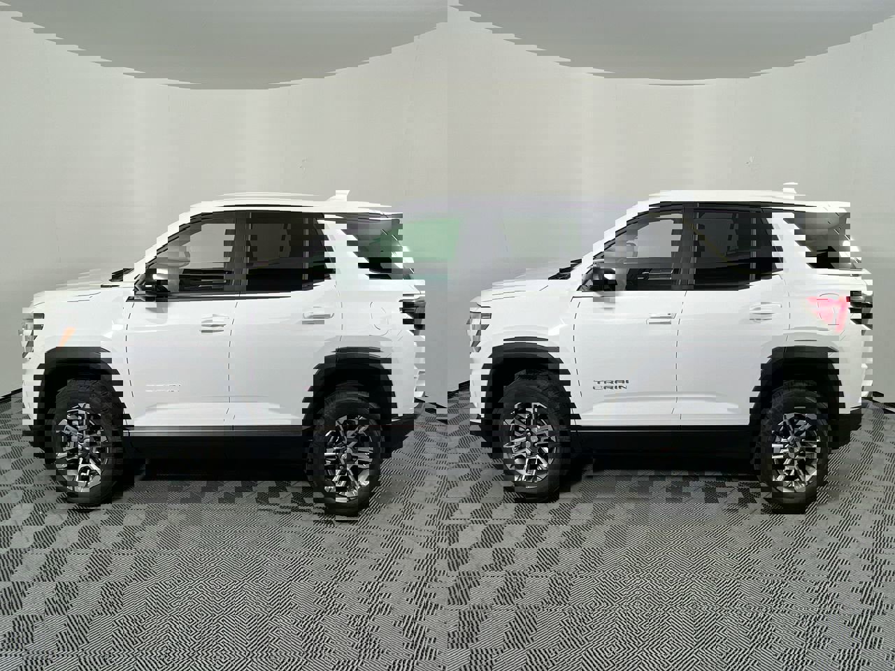 Used 2026 GMC Terrain Elevation image 8