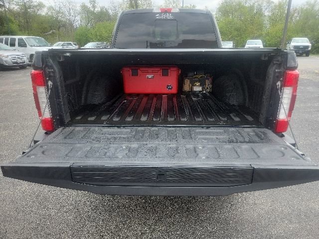 Used 2019 Ford F250 Platinum w/ Platinum Ultimate Package AWD/4WD image 9