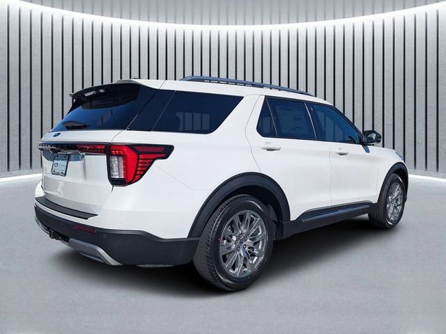 New 2026 Ford Explorer Platinum RWD image 3