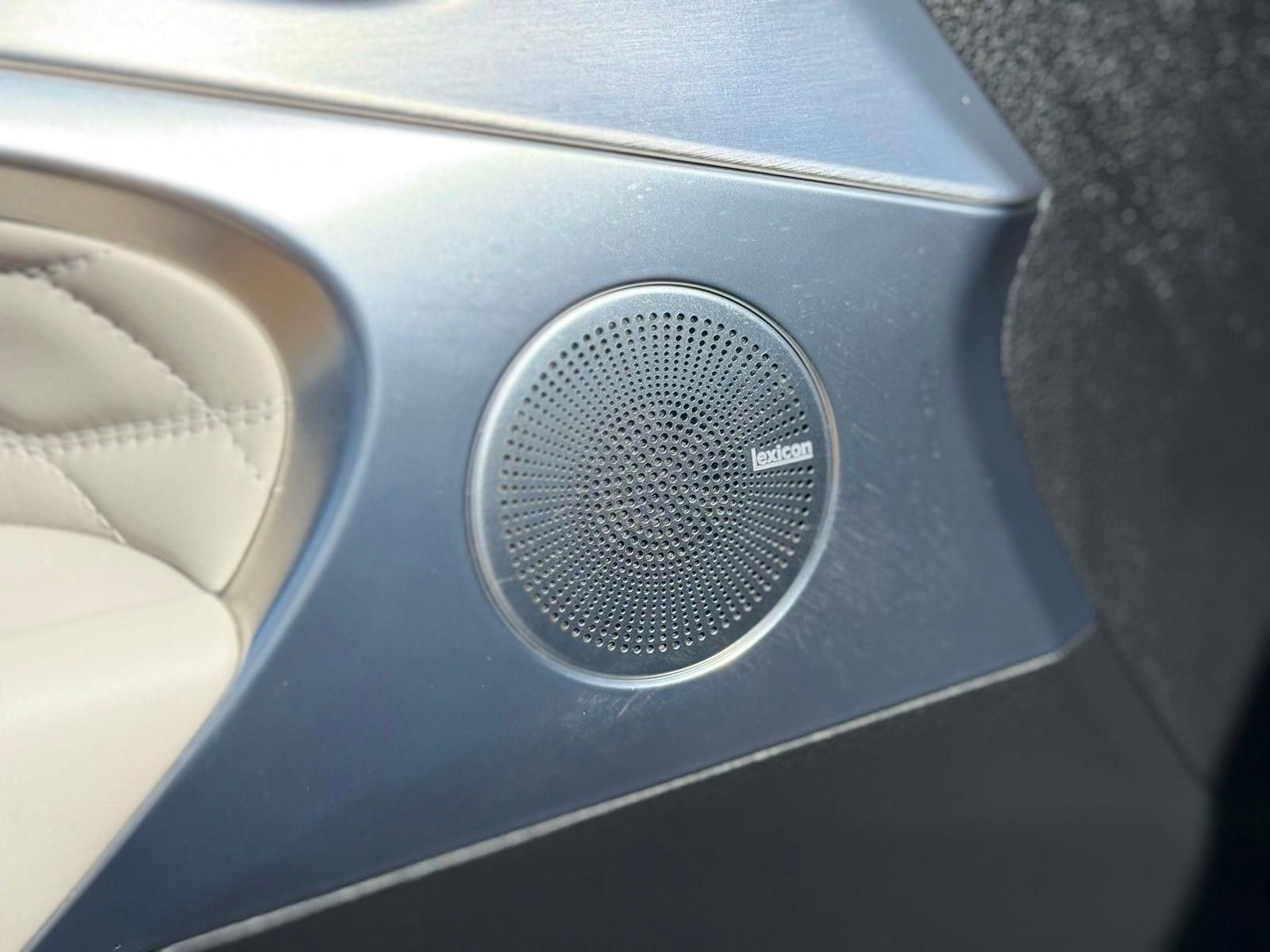 Used 2019 Genesis G70 3.3T Advanced w/ Prestige Package image 17