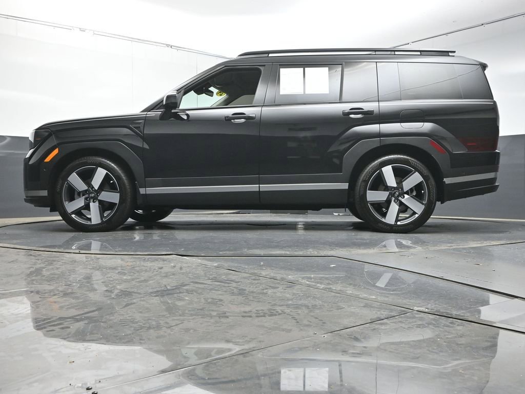 Used 2024 Hyundai Santa Fe Limited image 38