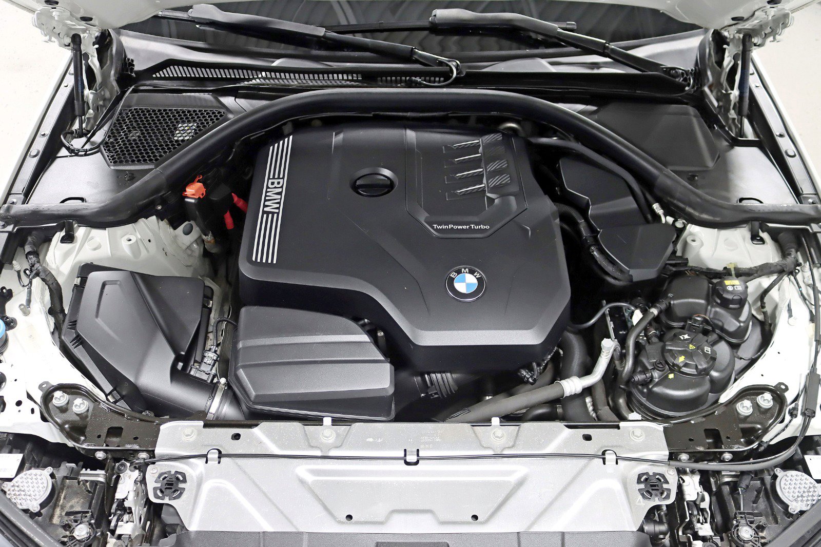 Used 2022 BMW 330i xDrive Sedan w/ Premium Package image 39