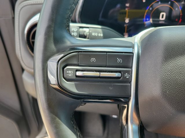 Used 2023 Chevrolet Colorado LT w/ LT Convenience Package RWD image 22